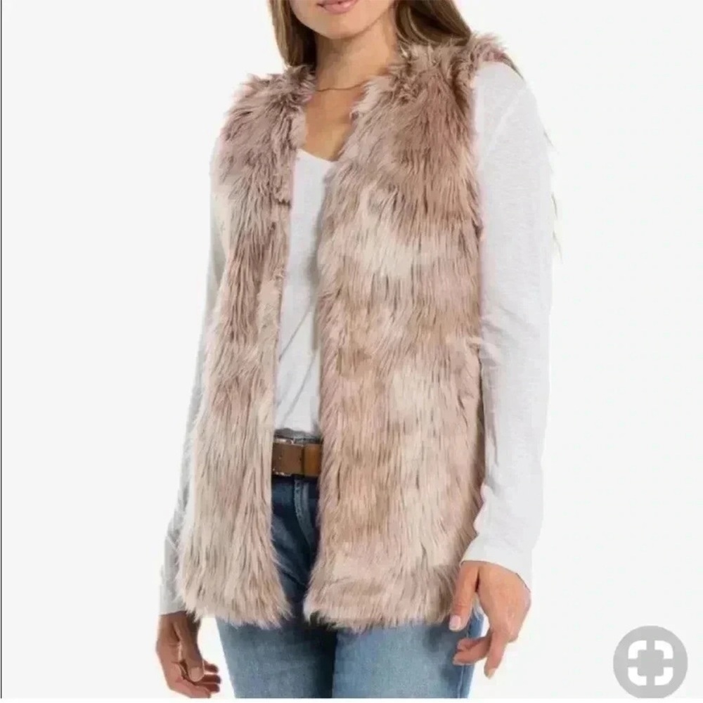 dylan Blush Pink Faux Fur Vest